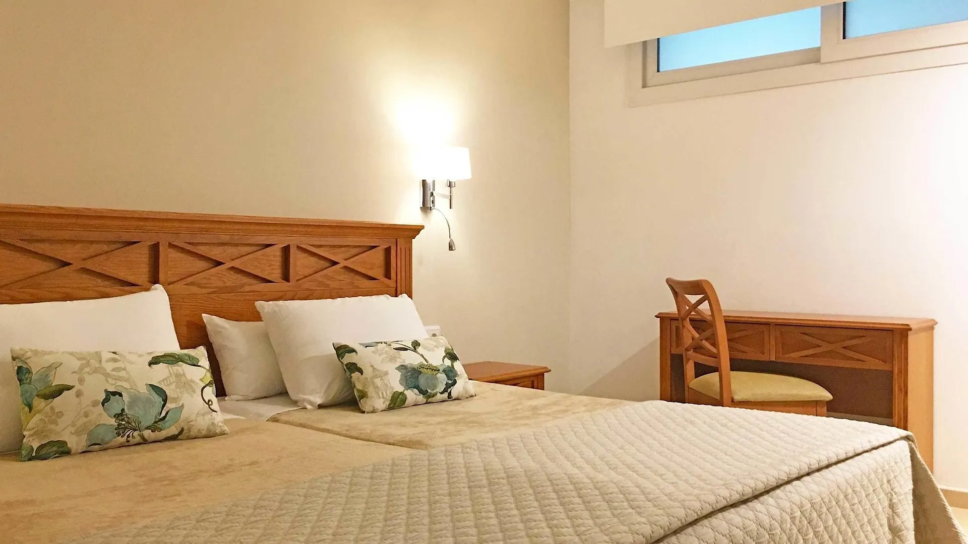 Aparthotel Inturotel Sa Marina Cala d'Or